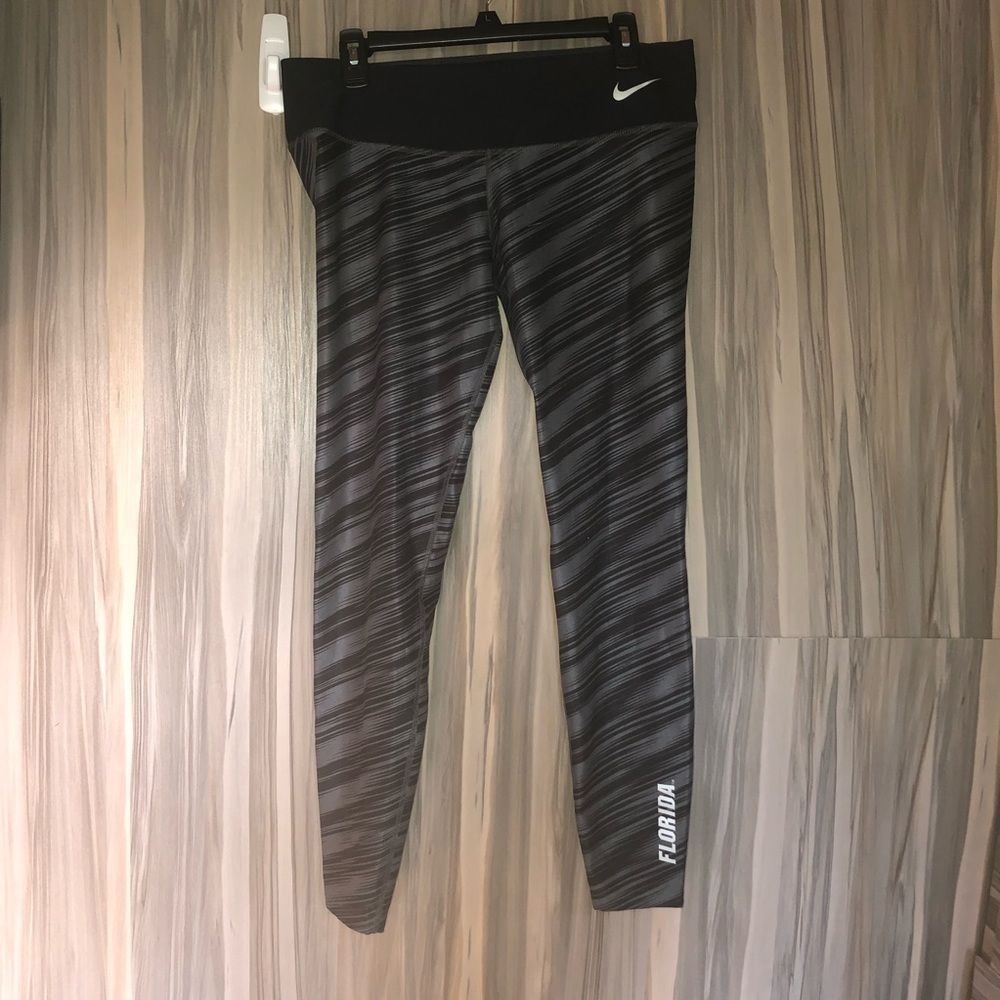 Nike dri-fit Florida leggings active wear size Large​​​​